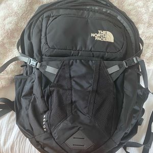 Women’s North Face Recon Backpack